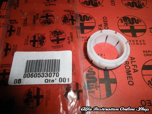 Alfa 75/Milano/SZ/RZ/Alfa 164 Gear Lever Lower Seat